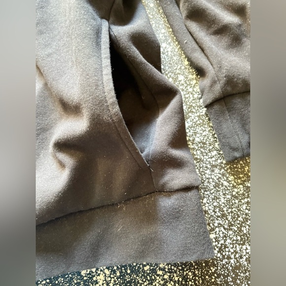 T Mobile Employee Pullover Side Pocket Crewneck Size 2XL Black / Pink - Picture 5 of 5